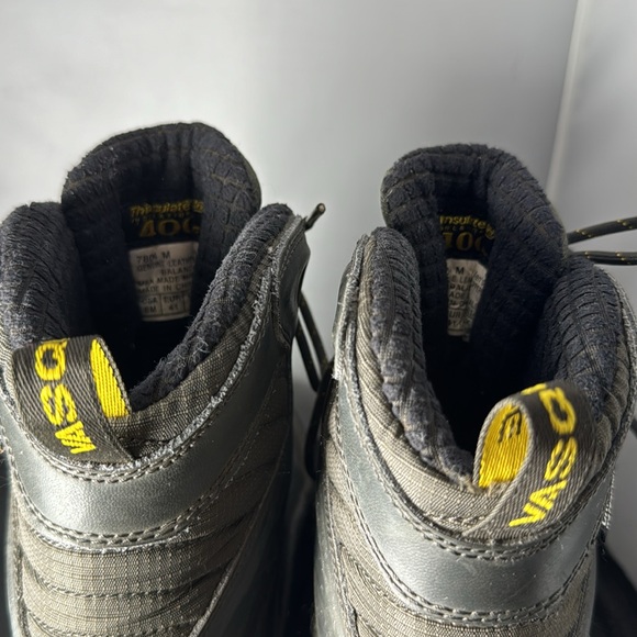 Vasque SnowBurban UltraDry Winter Boot - Mens size 8 M
Style 7804 waterproof - Picture 9 of 15